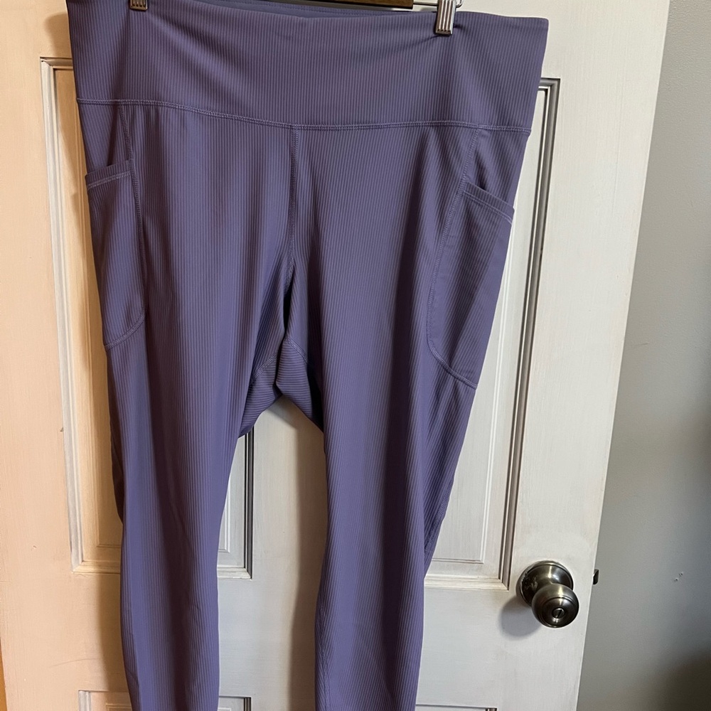 Old Navy Active High-Rise Gray Leggings